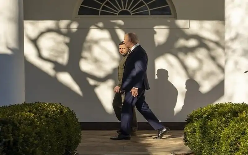 لقاء بين زيلينسكي وبايدن الأسبوع المقبل