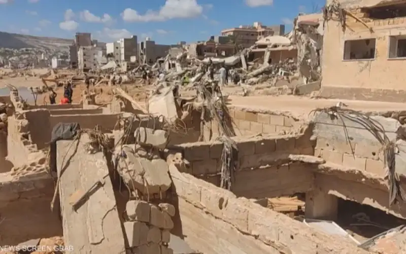 ليبيا .. إنقاذ 47 شخصا من