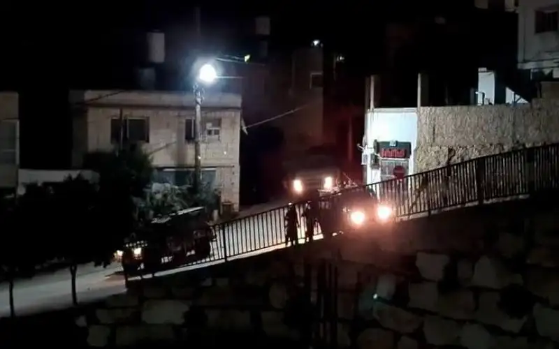 66 إصابة في مواجهات عنيفة باقتحام