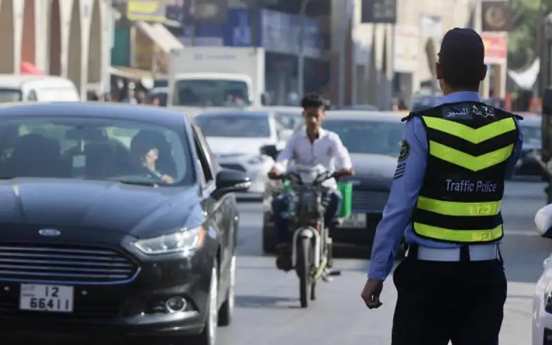 حملة مخالفات على المركبات في الزرقاء