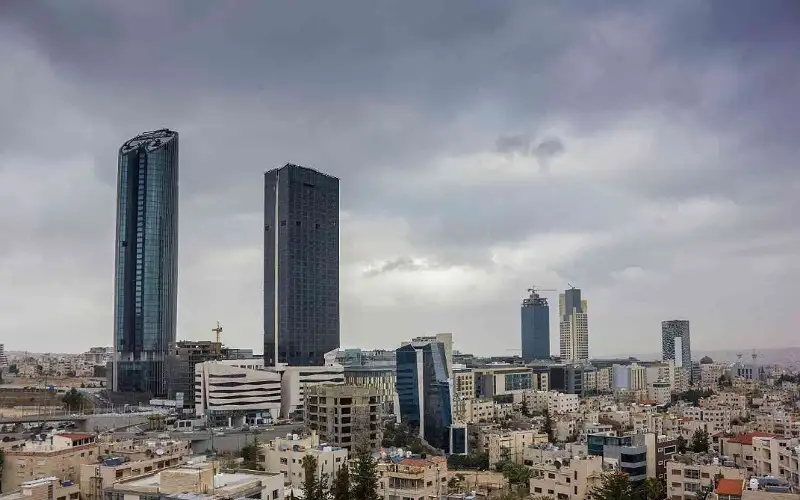 عودة الأجواء المعتدلة والباردة للمملكة خلال