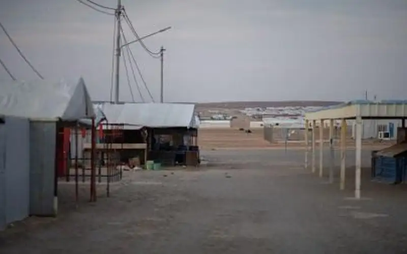 تعداد سكاني شامل في مخيمي الأزرق