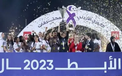 نادي الاتحاد يحقق لقبا تاريخيا بدوري