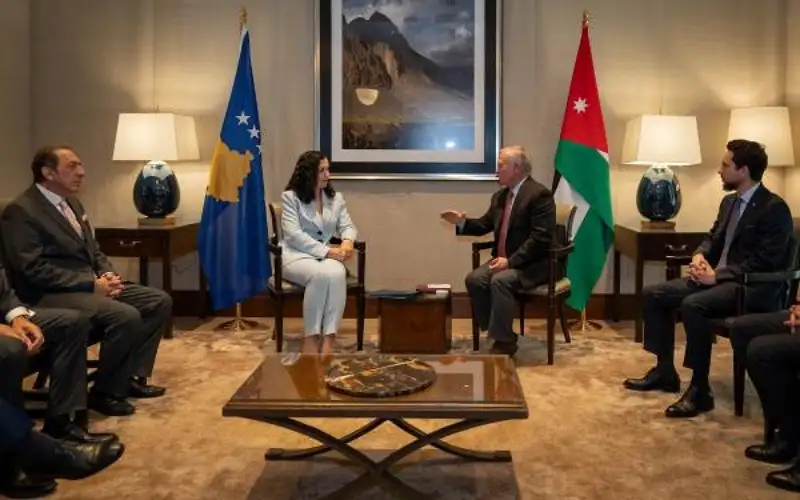 الملك يلتقي رئيسة كوسوفو في نيويورك