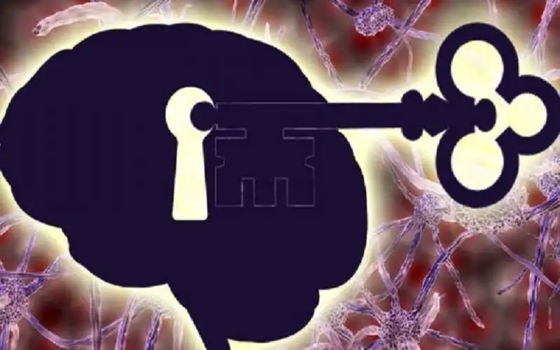 بروفيسور يكشف علامة خفية لمرض الزهايمر