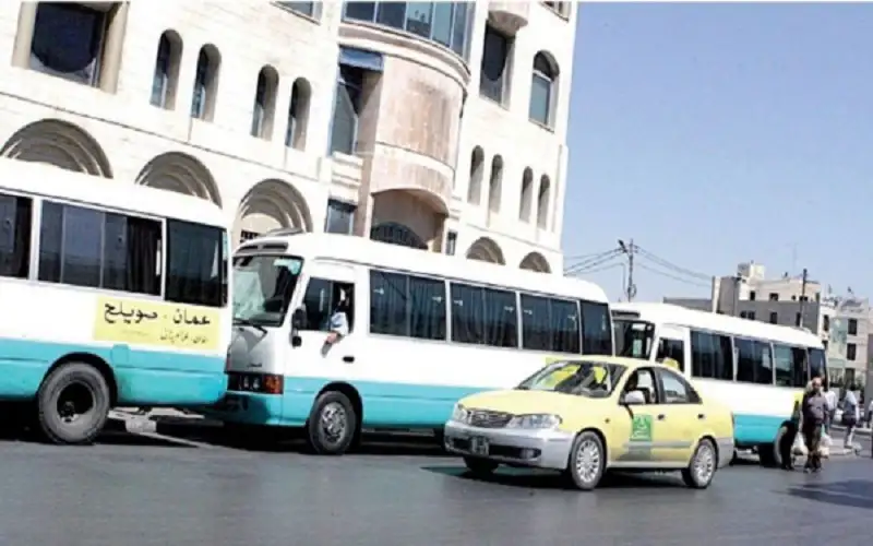 انخفاض عدد حافلات النقل العام %4.8