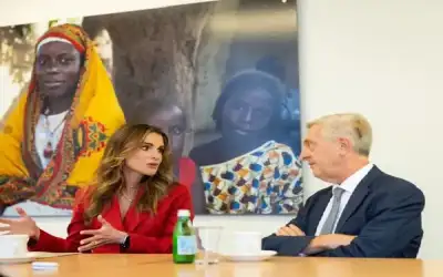 الملكة رانيا العبدالله تلتقي المفوض السامي