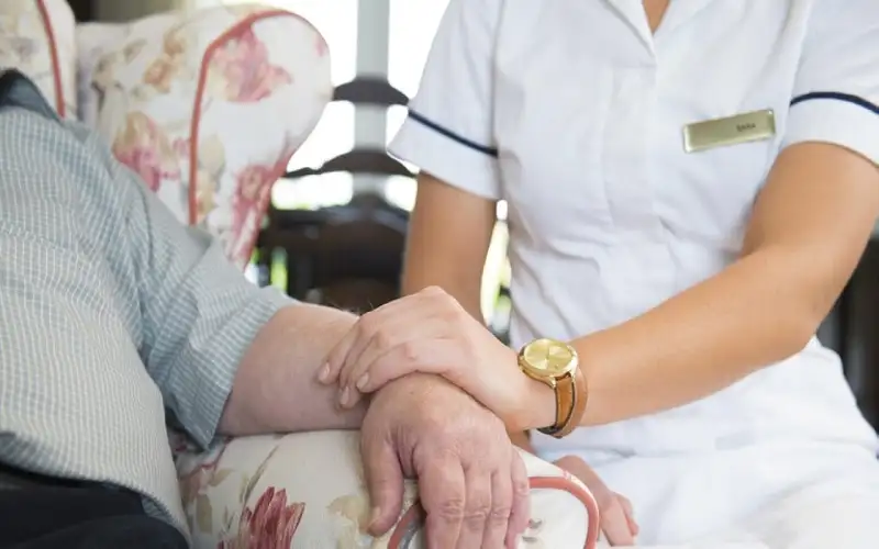 الوظائف المرهقة بدنيا تصيب بالخرف