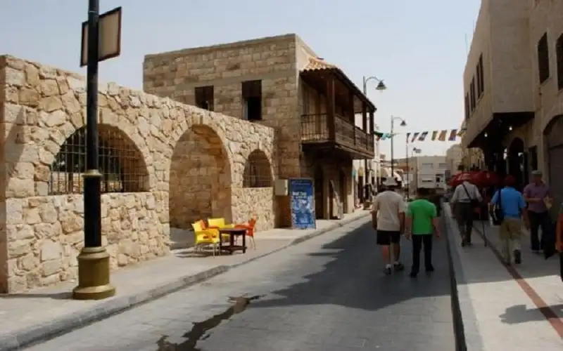 %103 نسبة ارتفاع أعداد السياح في