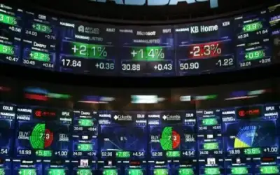 تراجع مؤشرات الأسهم الأميركية 330 نقطة