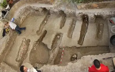 العثور على مقبرة إسلامية جديدة في
