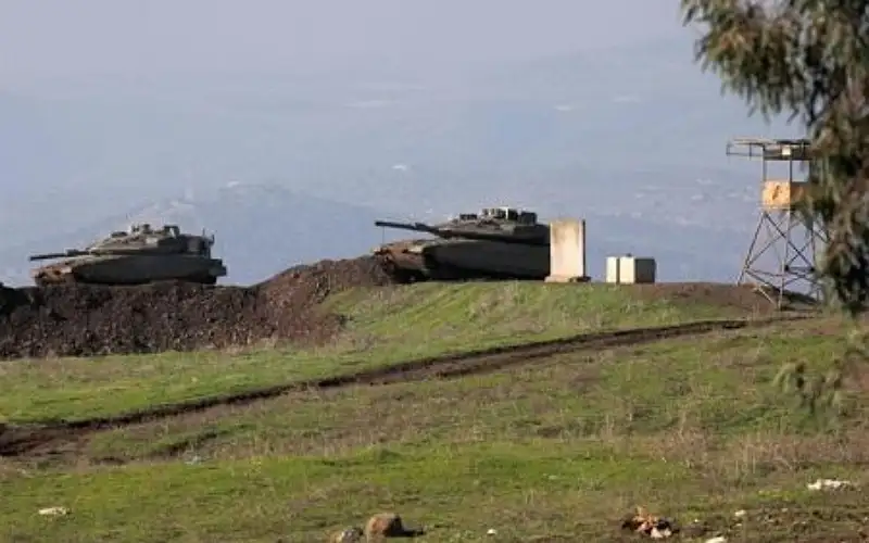 إسرائيل تقصف منشأتين مؤقتتين للجيش السوري