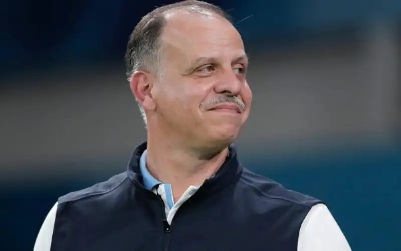 الأمير فيصل: السلام أعظم من الذهب