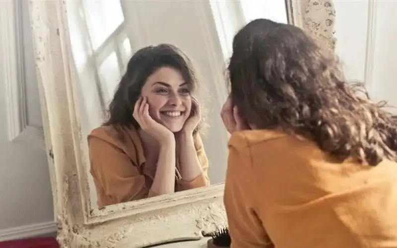 ماذا يعني أن يتحدث الشخص إلى