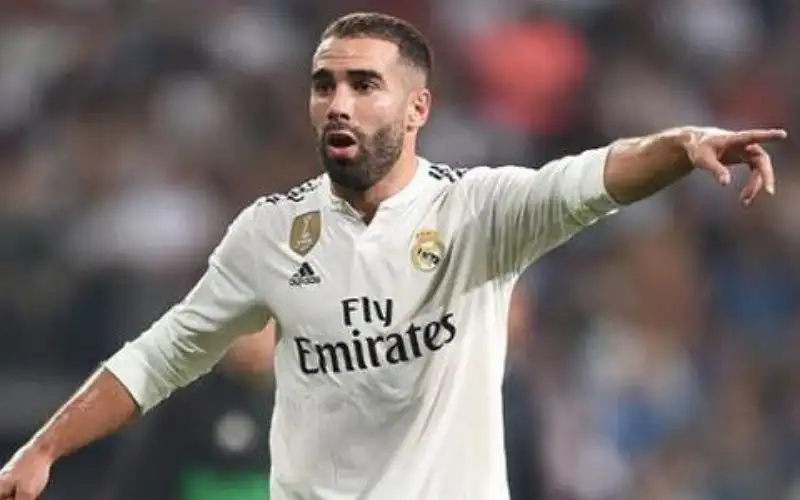 كارفاخال يغيب عن ديربي مدريد