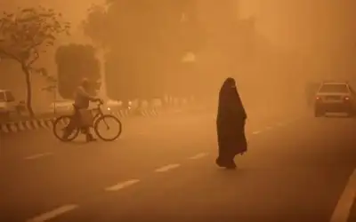 عواصف رملية تقتل 3 في إيران
