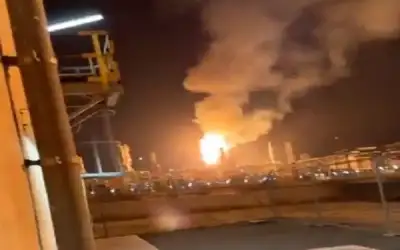الكويت: إخماد حريق في مصفاة ميناء