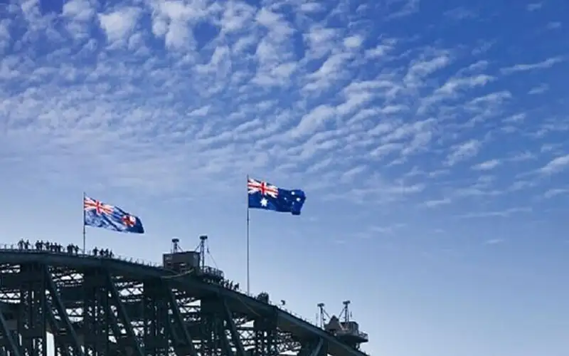 احتجاجات في سيدني على إلزامية الدروس