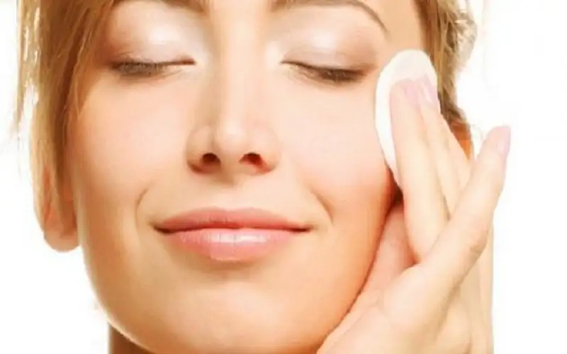 حيلة مذهلة للتخلص من دهون الوجه