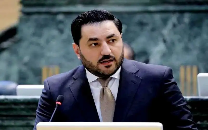 النائب فريحات يعيد فتح ملفات شركات