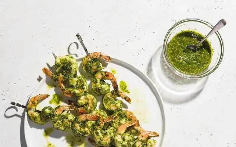 كيف تتخلص من رائحة الثوم؟.. بحث