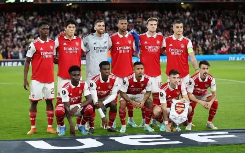 كاراجر: آرسنال يبالغ في وقت مبكر