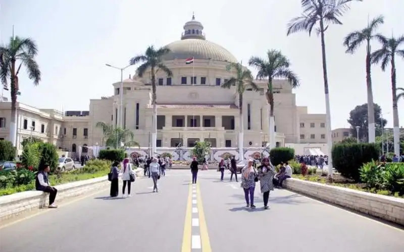 تقدم لخطبتها وزميلها رماها بالرصاص ..