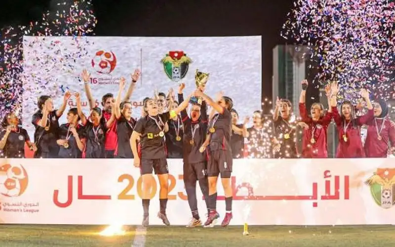 الاتحاد يتوج بلقب بطولة دوري الناشئات