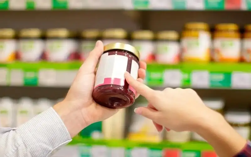 إصابة امرأة بالشلل بسبب وجبة طعام