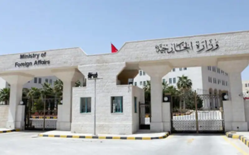 الخارجية تتابع أوضاع أردنيين تعرضوا لحادث