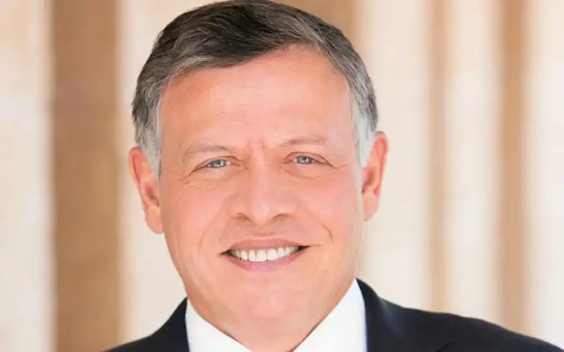 الملك يطلع على سياسة التعليم العالي