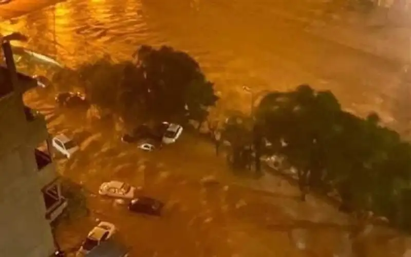 فيضانات جديدة في ليبيا وإخلاء منازل