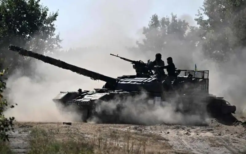 خبراء: تعليق المساعدات الأميركية لأوكرانيا سيكون