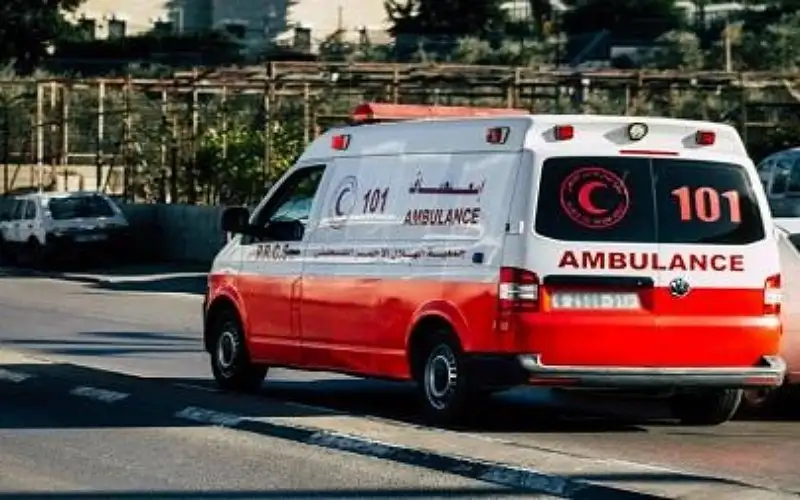 إصابة طفل فلسطيني برصاصة معدنية بالخليل