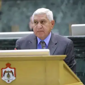 المعايعة يترشح لموقع النائب الأول