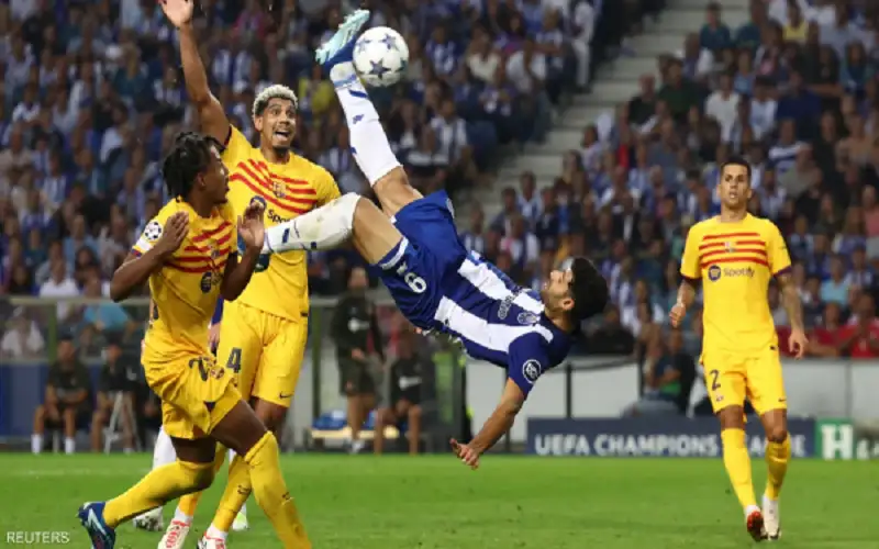 برشلونة يهدي تشافي فوزا ثمينا في