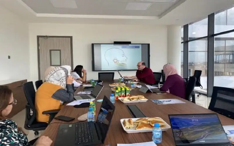 أسنان الأهلية تعقد ورشة حول التكنولوجيا