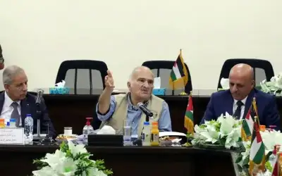 الأمير الحسن: ضرورة تحديد الأولويات للتصدي
