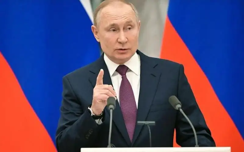 بوتين: سنستخدم الأسلحة النووية حال التهديد