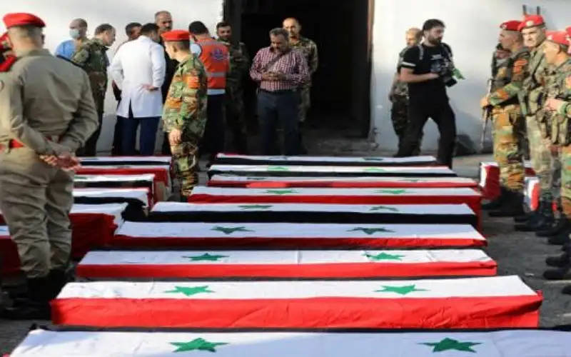 سوريا تشيع ضحايا الهجوم على الكلية