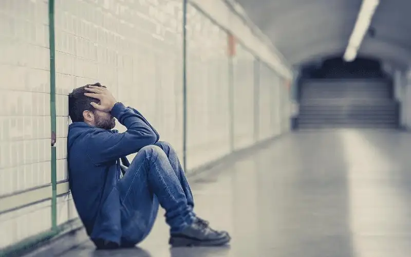 ماذا يحدث لجسمك عندما تحبس الدموع؟