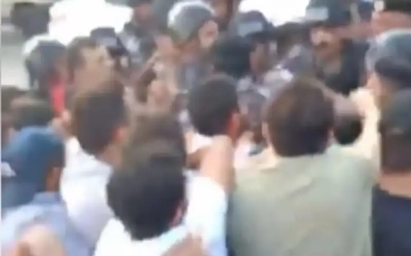 الأمن يمنع أردنيين الاقتراب من الحدود