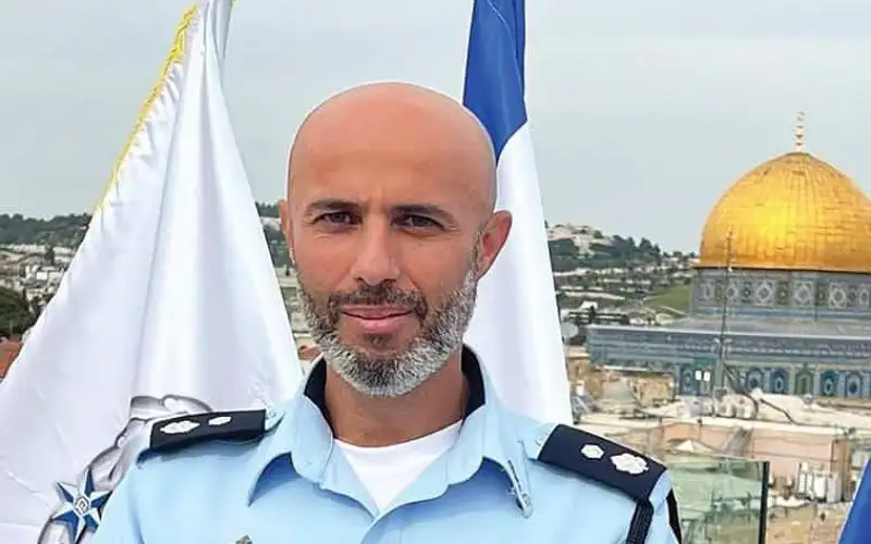 مصرع قائد بالشرطة الإسرائيلية في غلاف