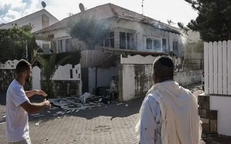 إسرائيل تعلن العثور على 100 جثة