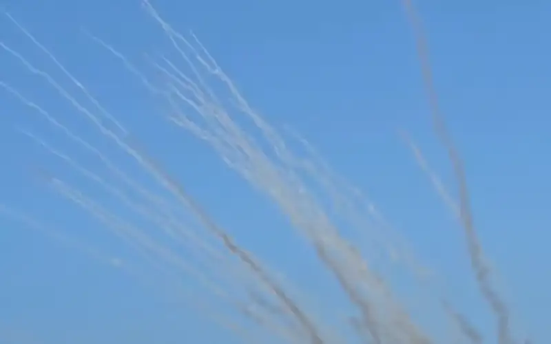 قتلى في عسقلان بعد إطلاق مئات