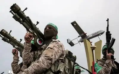 دفاعات القسام الجوية تتصدى لطائرات الاحتلال