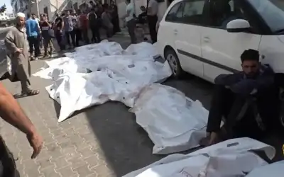 جثامين الشهداء تتكدس خارج مستشفيات غزة