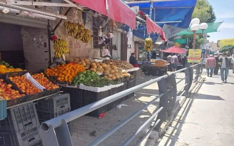 جرش.. إغلاق محل ألبان وإيقاف ملحمة