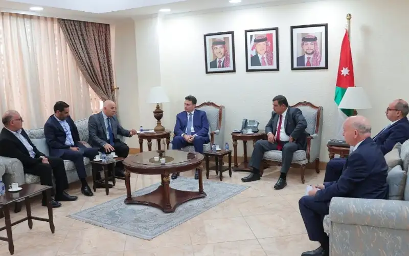 الصفدي مبررا طرده للصحفيين: سوء فهم