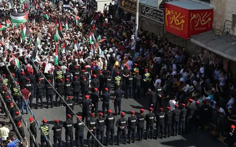 الأمن يدعو الجميع للالتزام بأماكن التجمعات